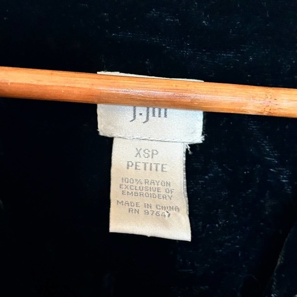 J. Jill Crushed Velvet Embroidered Jacket XS XSP Petite Black Coat Floral J.Jill - Picture 5 of 6